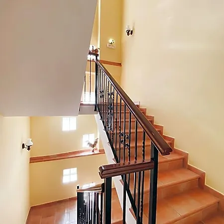 فندق Valdevecar الباراثين