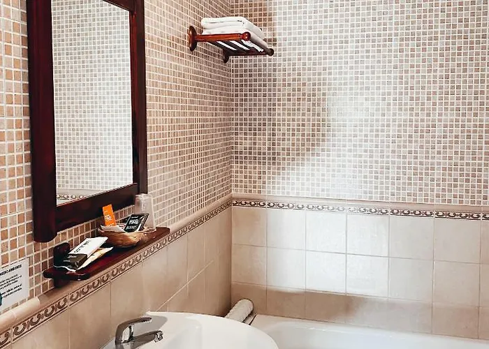 Valdevecar 酒店 阿尔巴拉辛