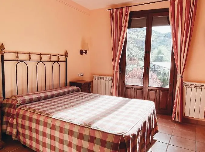 Valdevecar 酒店 阿尔巴拉辛